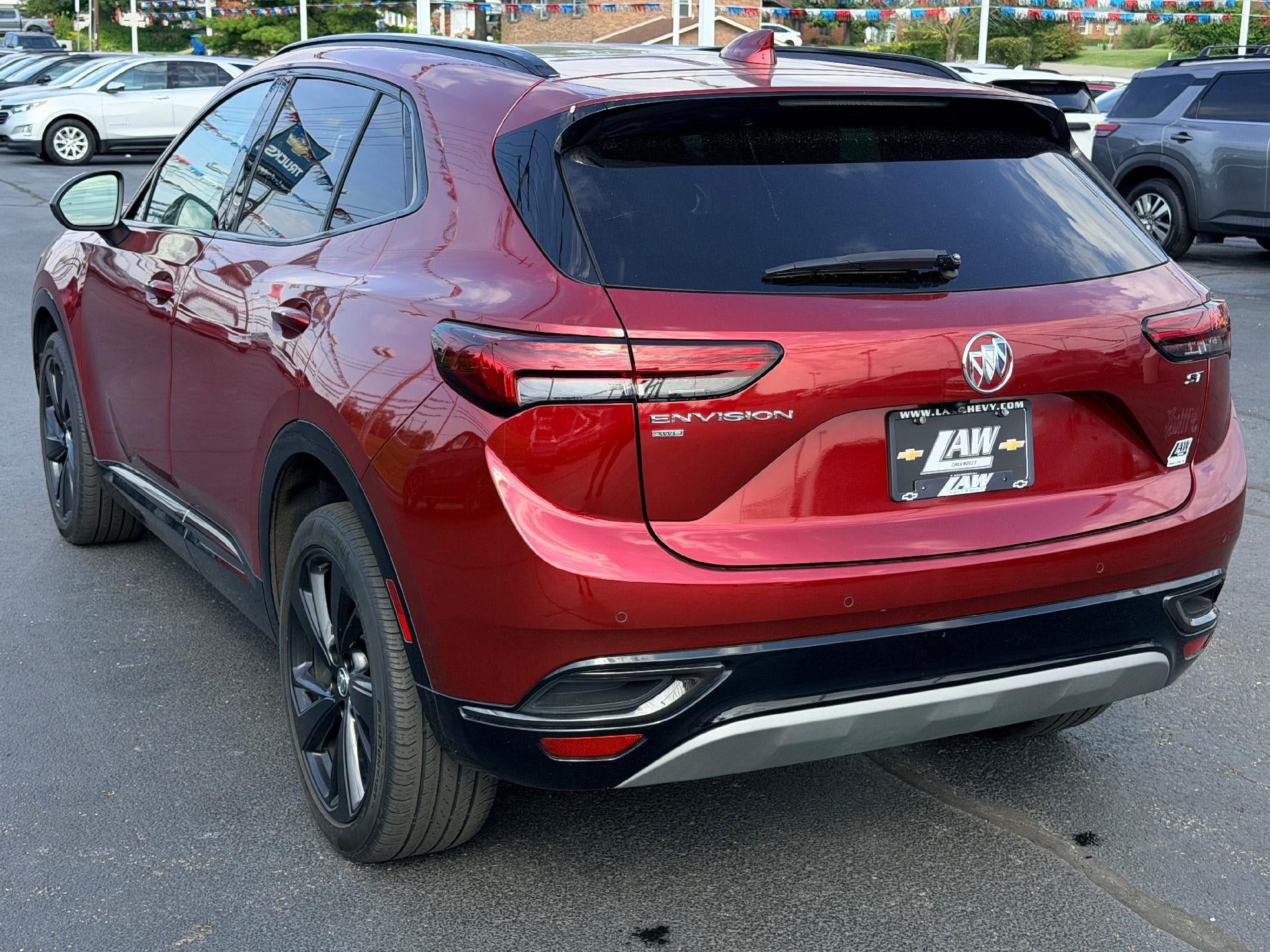 Used 2023 Buick Envision Essence w/ Sport Touring Package AWD/4WD image 7