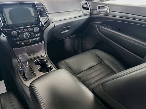 Used 2019 Jeep Grand Cherokee Limited X image 21