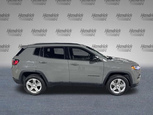 Used 2023 Jeep Compass Latitude w/ Convenience Group image 13