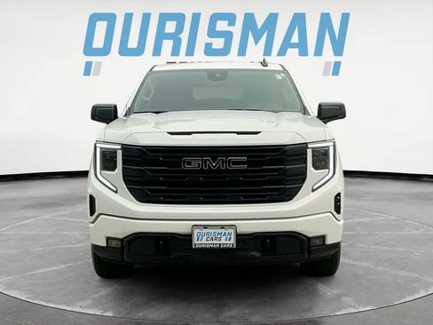 Used 2024 GMC Sierra 1500 Elevation AWD/4WD image 2