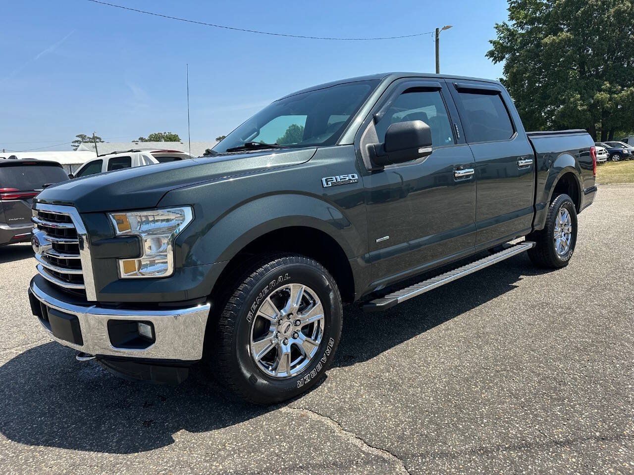 Used 2015 Ford F150 XLT w/ Equipment Group 301A Mid AWD/4WD image 5