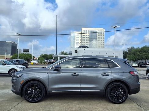 Certified 2023 Lincoln Nautilus Reserve w/ Monochromatic Package FWD image 24