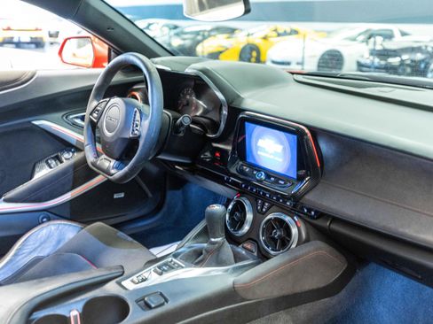 Used 2017 Chevrolet Camaro ZL1 RWD image 11