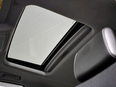 Used 2017 Chevrolet Silverado 1500 LTZ Z71 w/ LTZ Plus Package image 43