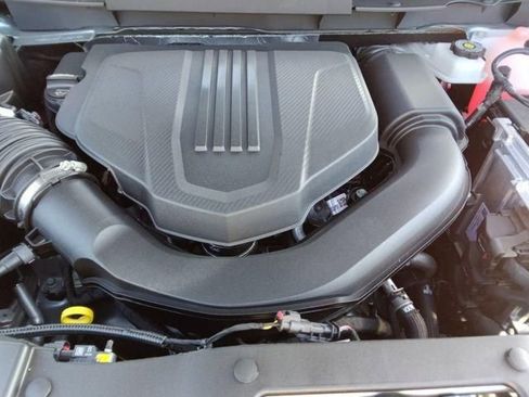 New 2026 Chevrolet Traverse Z71 w/ Driver Confidence Package AWD/4WD image 19