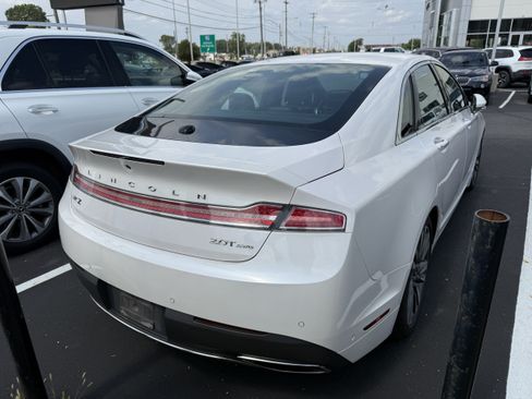 Used 2017 Lincoln MKZ Reserve w/ Technology Package AWD/4WD image 3