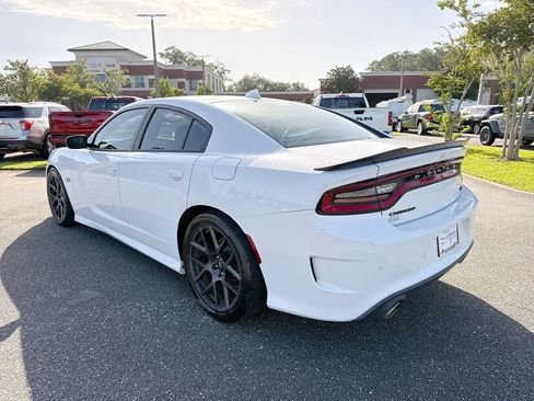Used 2018 Dodge Charger R/T Scat Pack RWD image 5