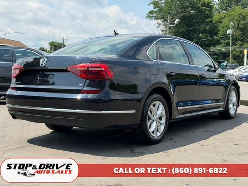 Used 2017 Volkswagen Passat 1.8T S FWD image 5