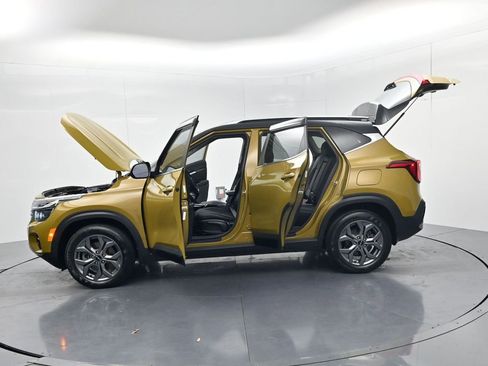 Used 2024 Kia Seltos S image 59