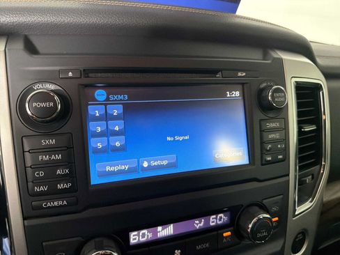 Used 2017 Nissan Titan SL RWD image 23
