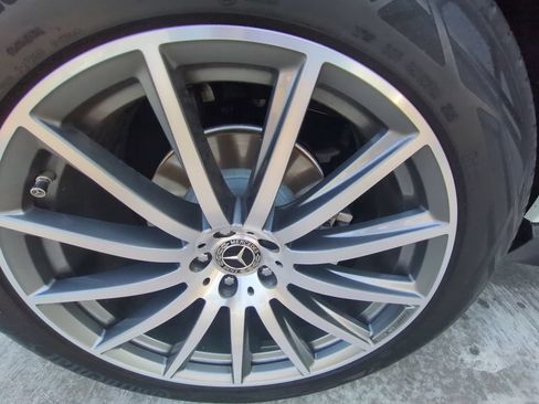 Used 2026 Mercedes-Benz GLS 450 4MATIC image 27