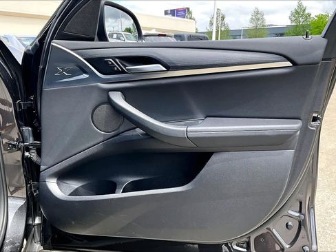 Used 2024 BMW X3 sDrive30i image 21