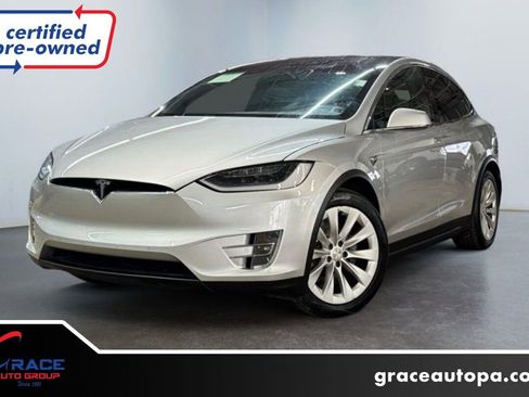 Used 2018 Tesla Model X P100D image 1
