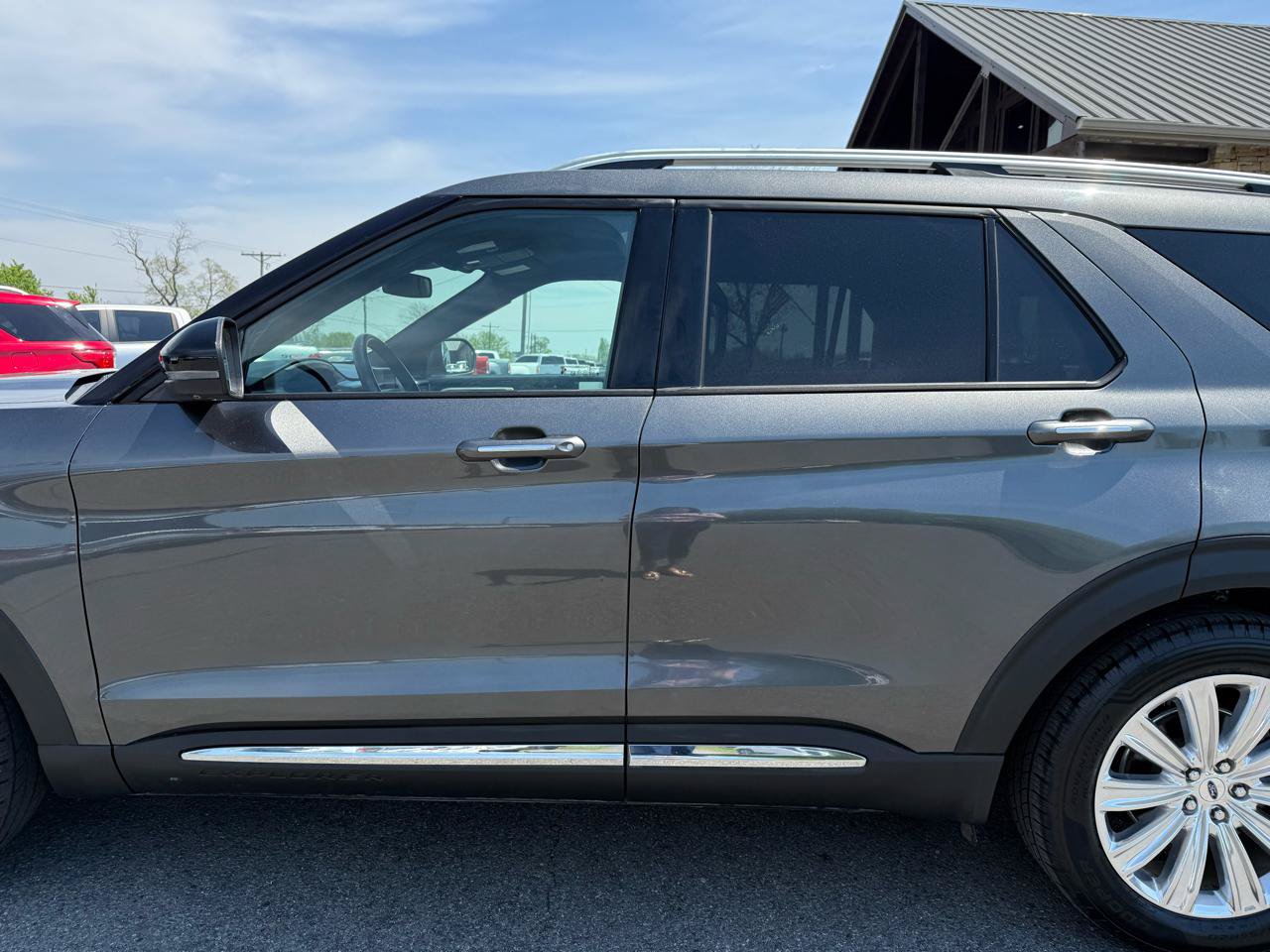 Used 2020 Ford Explorer Limited RWD image 42