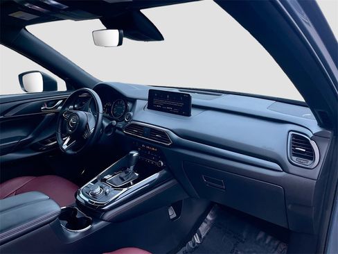 Used 2022 MAZDA CX-9 Carbon Edition image 31