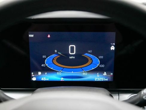 Used 2025 Chevrolet Trax LT w/ Driver Confidence Package image 28