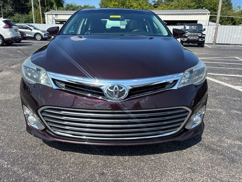 Used 2013 Toyota Avalon Limited FWD image 2