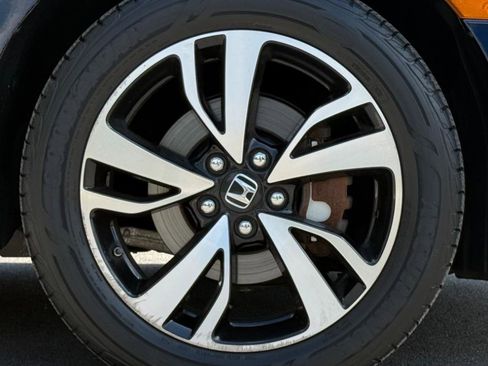Used 2018 Honda Odyssey Elite image 30