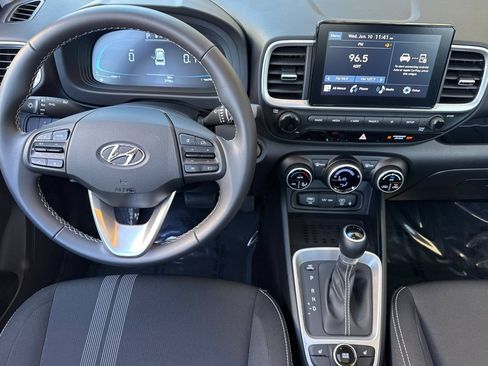 Certified 2026 Hyundai Venue SEL FWD image 17