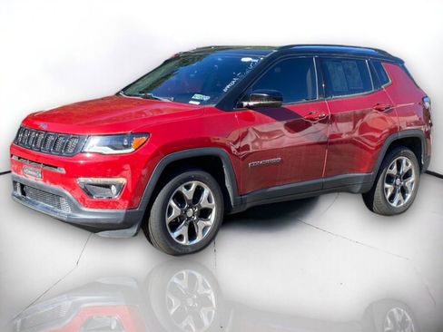 Used 2018 Jeep Compass Limited w/ Navigation Group image 2
