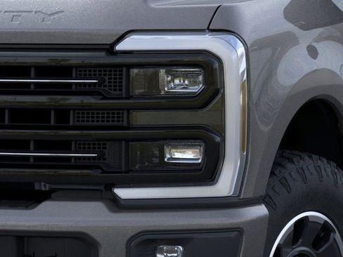 New 2026 Ford F250 Platinum w/ Tremor Off-Road Package image 37