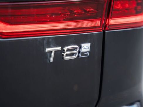 New 2026 Volvo XC60 T8 Plus w/ Protection Package Premier image 9