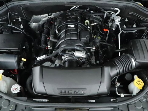 Used 2024 Dodge Durango R/T image 19