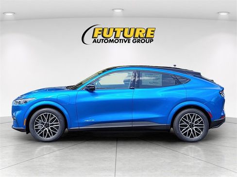 New 2025 Ford Mustang Mach-E Premium image 6