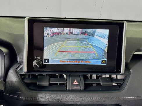 Used 2023 Toyota RAV4 XLE w/ Convenience Package AWD/4WD image 11