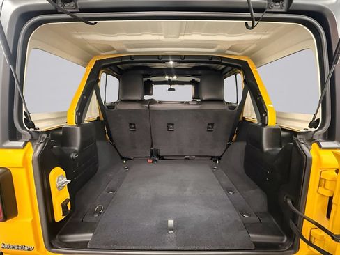 Used 2020 Jeep Wrangler Unlimited Sport S AWD/4WD image 27