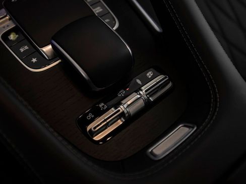 Used 2022 Mercedes-Benz GLE 53 AMG 4MATIC Coupe image 27