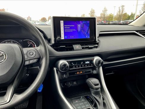 Used 2023 Toyota RAV4 LE image 18