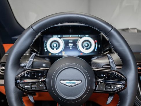 New 2026 Aston Martin Vanquish Convertible image 11