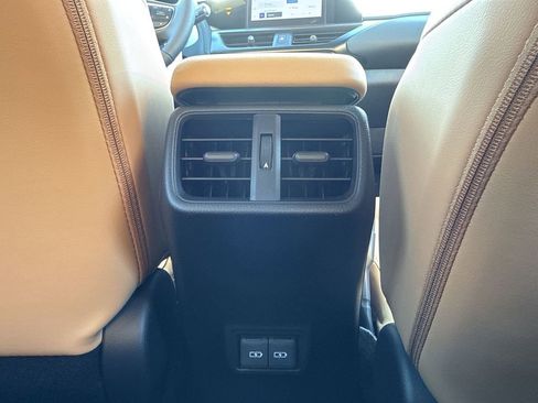 New 2026 Lexus UX 300h FWD image 18