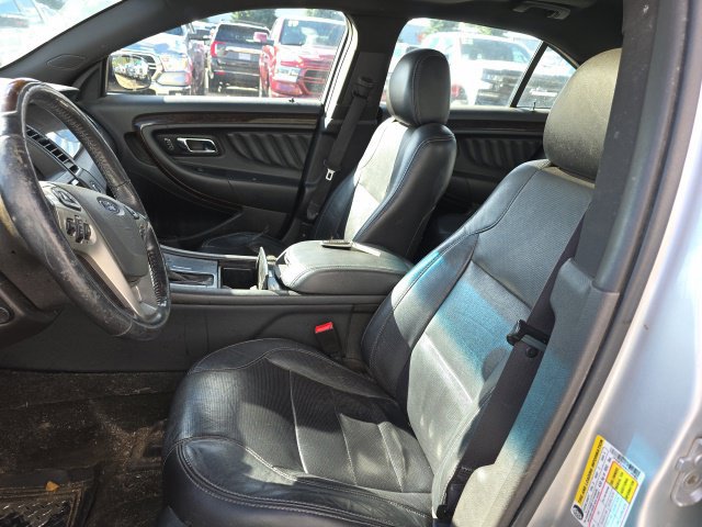 Used 2014 Ford Taurus Limited w/ Equipment Group 301A AWD/4WD image 9