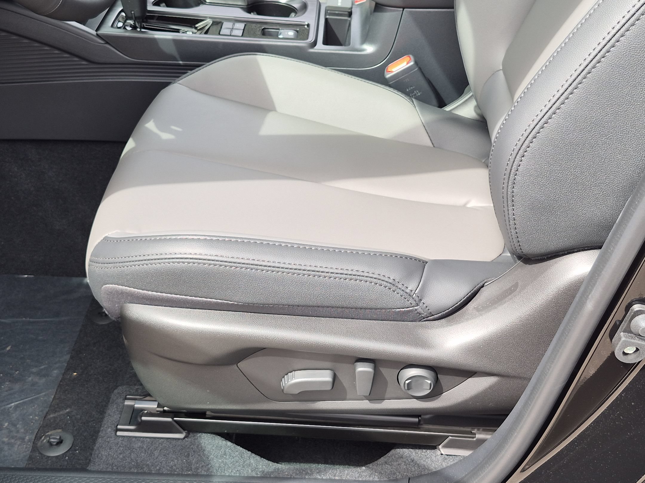 New 2026 Subaru Outback Premium AWD/4WD image 14