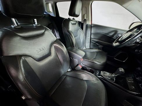 Used 2019 Jeep Compass Limited FWD image 26