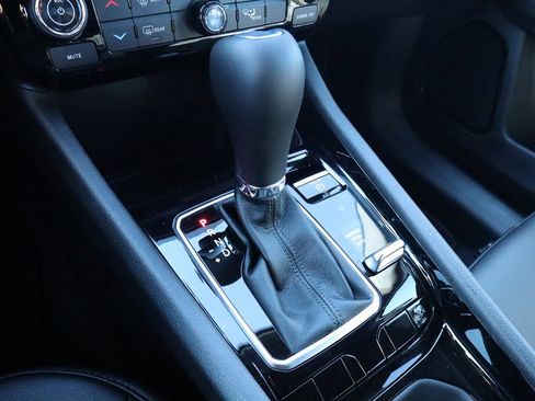 New 2026 Jeep Compass Latitude image 9