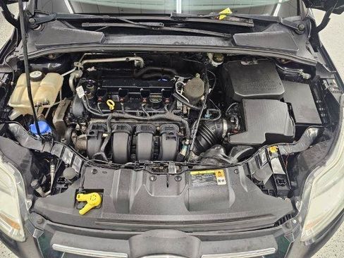 Used 2013 Ford Focus SE FWD image 39