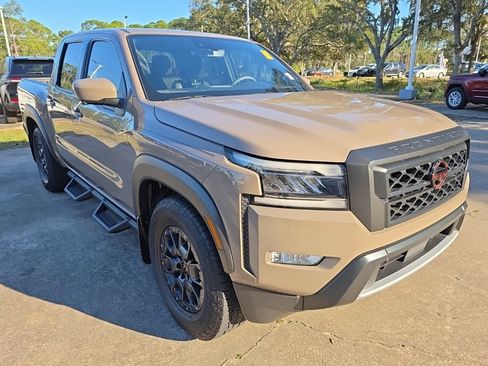 Used 2023 Nissan Frontier Pro-X w/ Pro-X Premium Package image 6