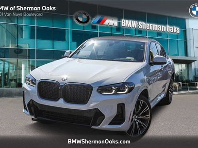 New 2025 BMW X4 xDrive30i w/ Premium Package