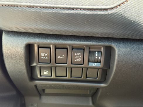 New 2026 Subaru Forester Touring image 17