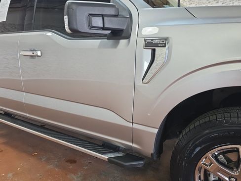 Used 2022 Ford F150 XLT w/ Equipment Group 302A High image 13