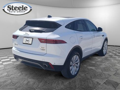 Used 2020 Jaguar E-PACE SE image 5