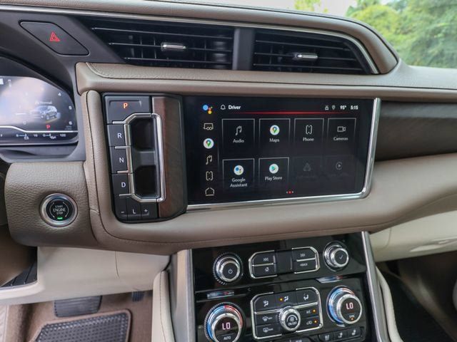Used 2022 GMC Yukon XL Denali RWD image 19