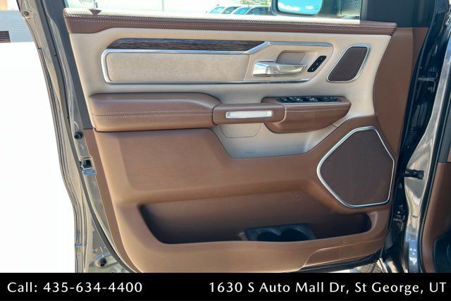 Used 2019 RAM 1500 Laramie AWD/4WD image 14