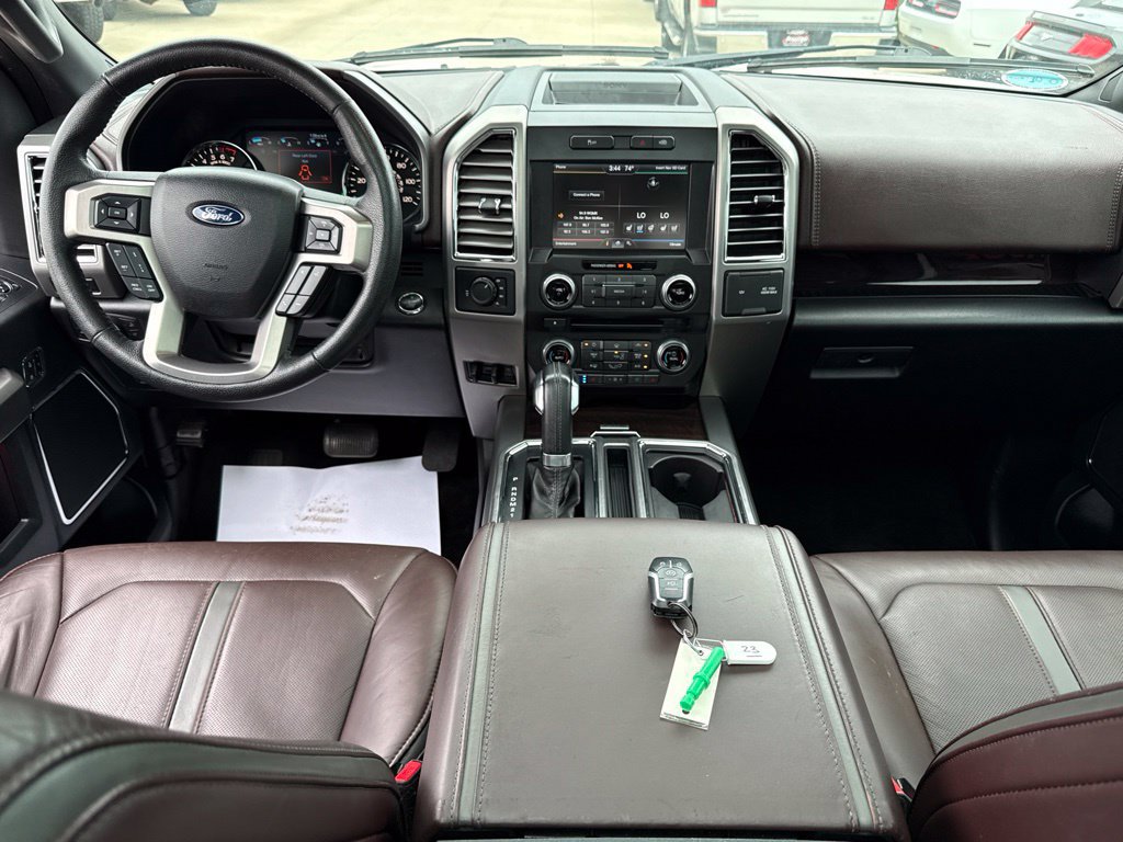 Used 2015 Ford F150 Platinum w/ Equipment Group 701A Luxury AWD/4WD image 43