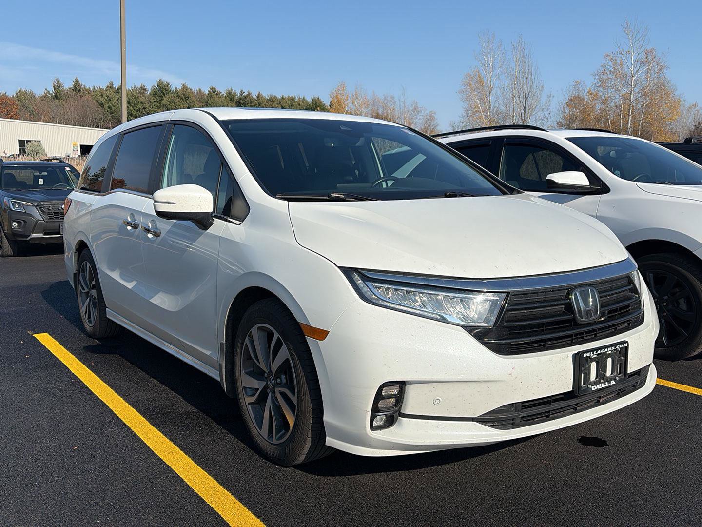 Used 2022 Honda Odyssey Touring image 2