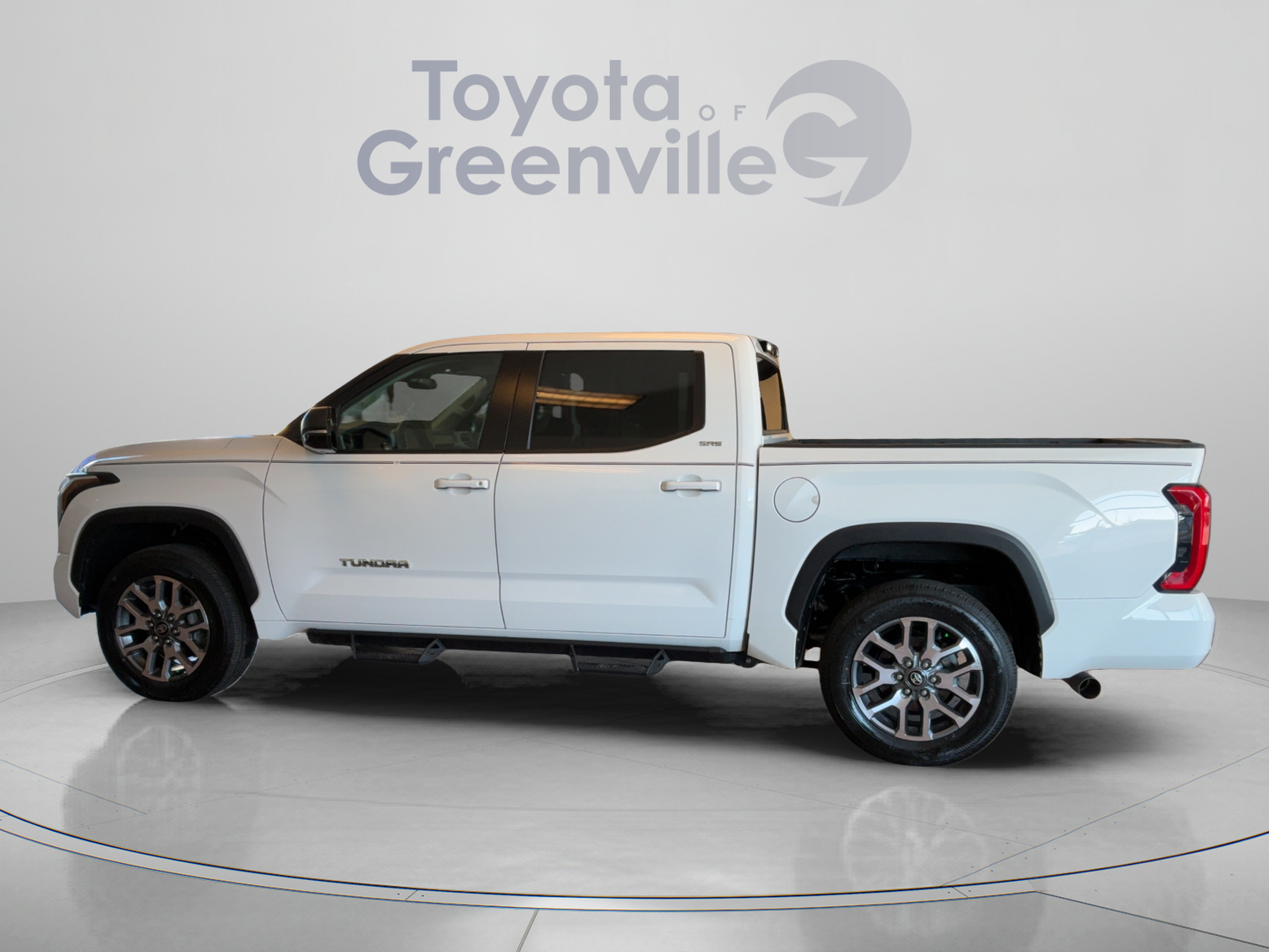 Used 2024 Toyota Tundra SR5 w/ SR5 Premium Package AWD/4WD image 2