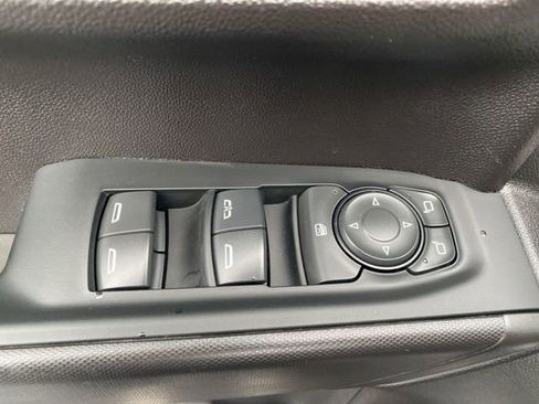 Used 2024 Chevrolet Silverado 1500 Custom Trail Boss w/ LPO, Dark Essentials Package AWD/4WD image 11